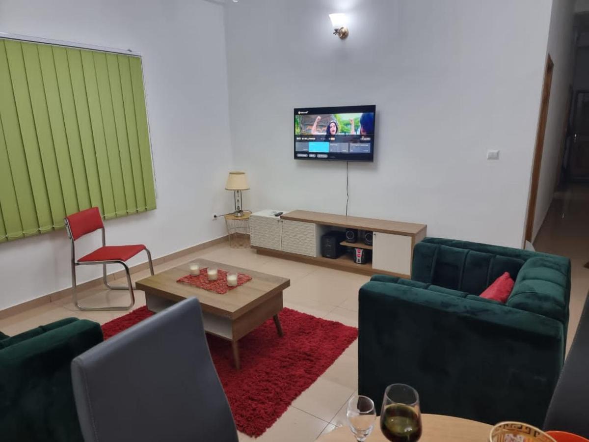 Baobab Lodge Дуала Экстерьер фото