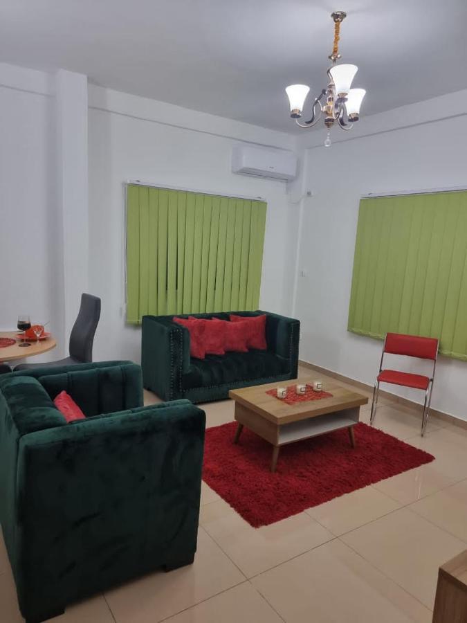 Baobab Lodge Дуала Экстерьер фото