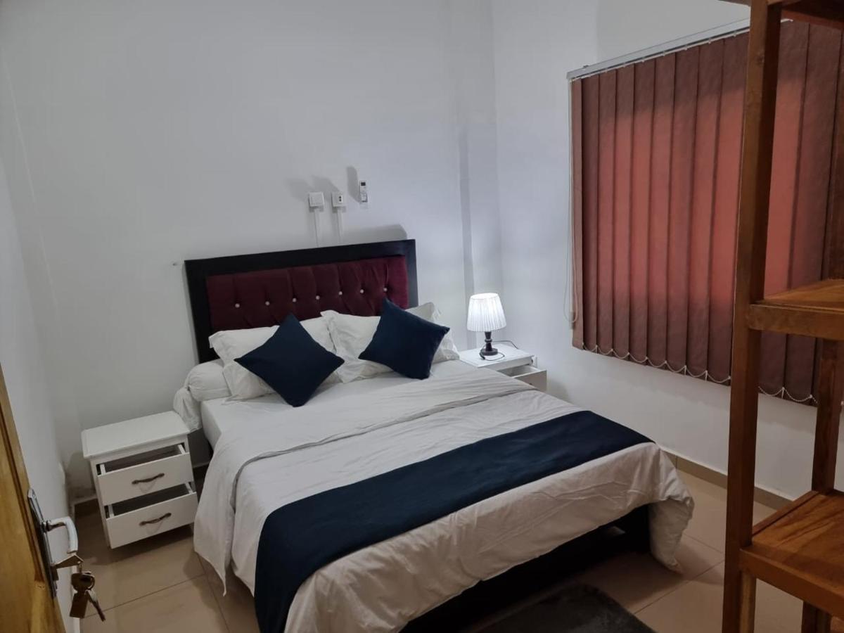 Baobab Lodge Дуала Экстерьер фото